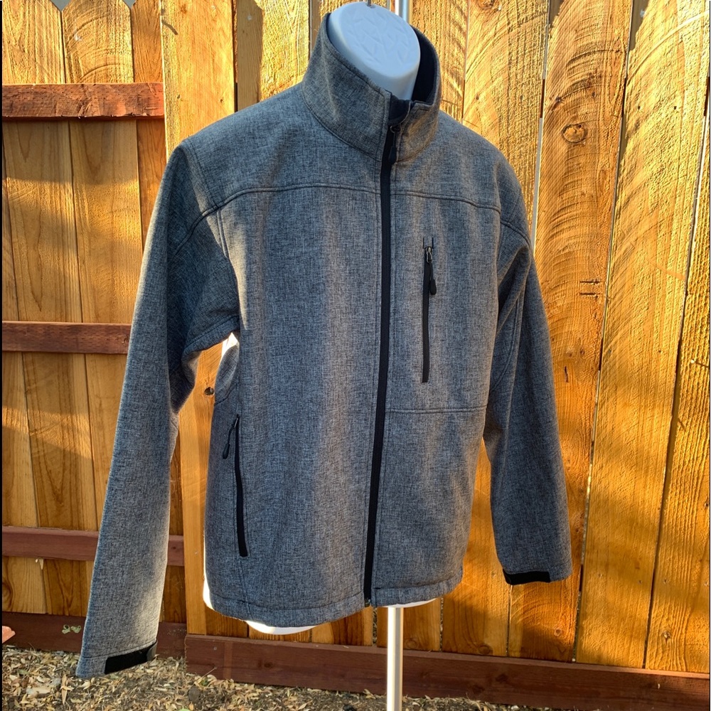 SOLD KIRKLAND Water Resistant Soft Shell Jacket Sz Med - Picture 4 of 10